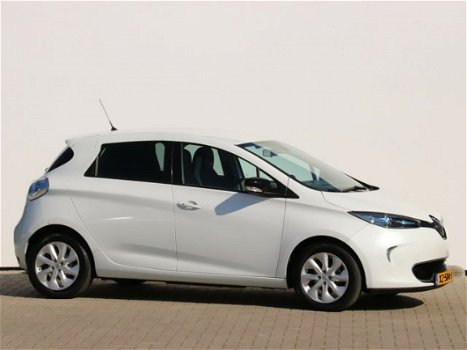 Renault Zoe - R240 Intens 22 kWh (ex Accu) CAMERA / NAVI / PDC / AUTOMAAT / ECC - 1