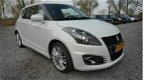 Suzuki Swift - 1.6 Sport super mooie swift key-less 70dkm airco cruisct nieuwe banden echt iets mooi - 1 - Thumbnail