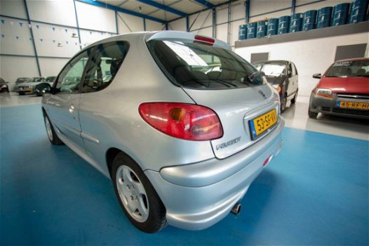 Peugeot 206 - XT 1.4 HDI - 1