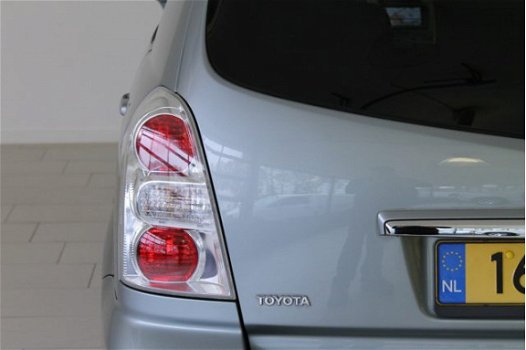 Toyota Verso - 1.6 VVT-i Luna | NAVIGATIE | ECC-AIRCO | CRUISE | TREKHAAK | BLUE-TOOTH |DEALER ONDER - 1