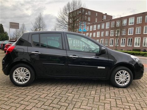 Renault Clio - 1.2 Authentique - 1