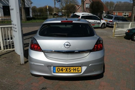 Opel Astra GTC - 1.6 16V 85KW - 1