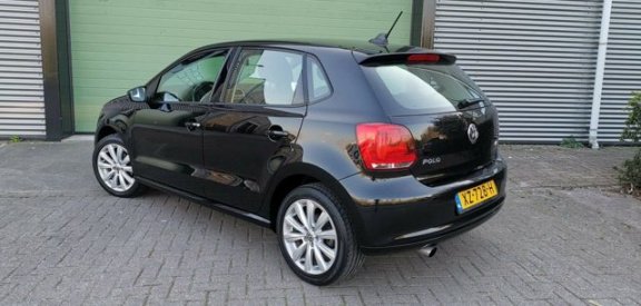 Volkswagen Polo - 1.4 Highline Zwart CLIMA*PDC*CRUISE*NAVI - 1