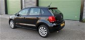 Volkswagen Polo - 1.4 Highline Zwart CLIMA*PDC*CRUISE*NAVI - 1 - Thumbnail