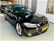 BMW 3-serie - 318d Executive / Apk/ Facelift/ Navi/ Leer/ 19” Lm velgen - 1 - Thumbnail