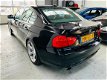 BMW 3-serie - 318d Executive / Apk/ Facelift/ Navi/ Leer/ 19” Lm velgen - 1 - Thumbnail