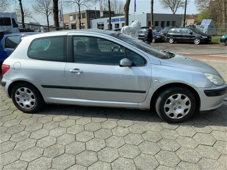 Peugeot 307 - 2.0 HDiF XS - 1