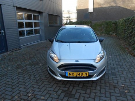 Ford Fiesta - 1.25 60PK CHAMPIONS EDITION - 1