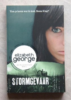 Stormgevaar Elizabeth George - 1