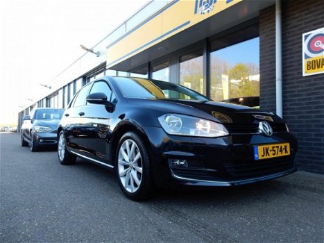 Volkswagen Golf - 2.0 TDI Connected Series - 1