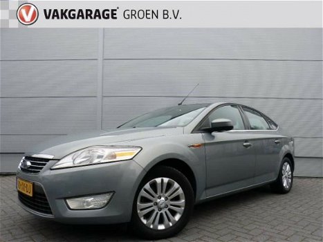 Ford Mondeo - 2.0-16v (146pk) Ghia 5-drs Clima / Trekhaak / Cruise - 1