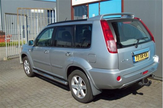 Nissan X-Trail - 2.0 Columbia Style 2wd - 1