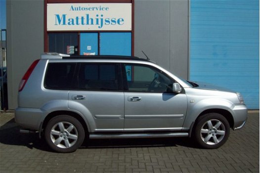 Nissan X-Trail - 2.0 Columbia Style 2wd - 1