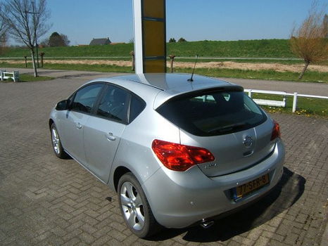 Opel Astra - 1.4 Turbo Ecotec 140pk Automaat Edition - 1