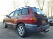 Hyundai Santa Fe - 2.4i-16V 4WD, Airco, Trekhaak - 1 - Thumbnail