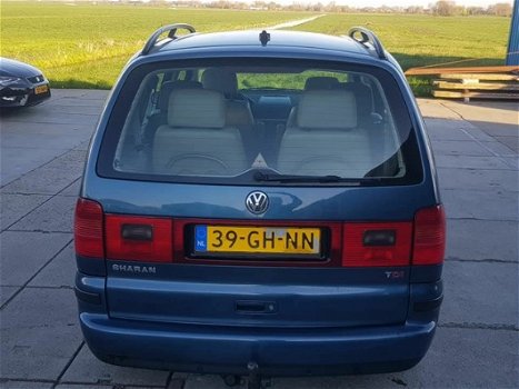 Volkswagen Sharan - 1.9 TDI Highline 85KW AUT 2000 ECC/LEER - 1