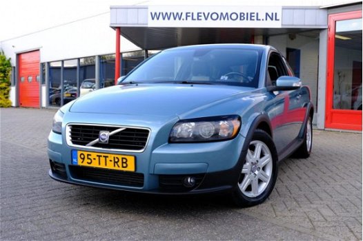 Volvo C30 - 2.0D 140pk Momentum Clima/LMV/Dealer onderhouden - 1