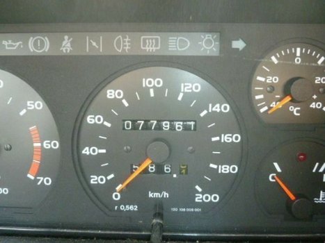 Volvo 340 - GL Automaat 77000 km nieuwstaat 5drs - 1