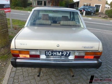 Peugeot 604 - 2.7 V6 STi Automaat - 1