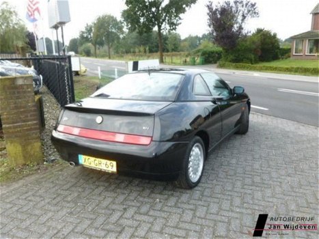 Alfa Romeo GTV - 2.0 TS 16V L - 1