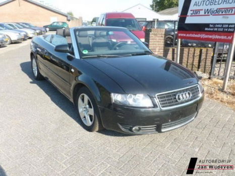 Audi A4 - 2.5tdi pro line 6versn - 1