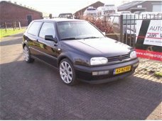 Volkswagen Golf - 2.0 GTI EDITION 85kw