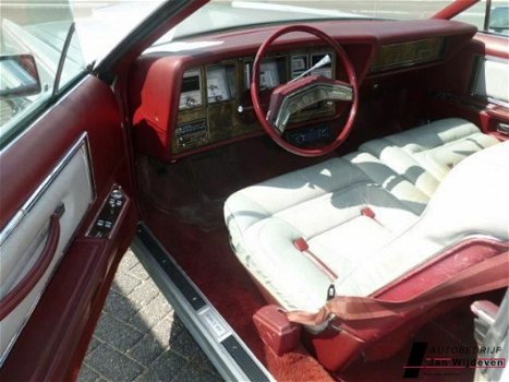 Lincoln Continental - Mark v coupe - 1