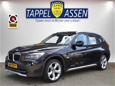 BMW X1 - 2.0d sDrive AUTOMAAT / NAVI / LEER / TREKHAAK / XENON