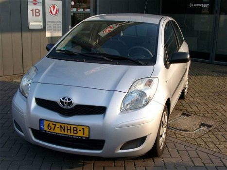 Toyota Yaris - 1.3 VVT-i Comfort 3drs - 1