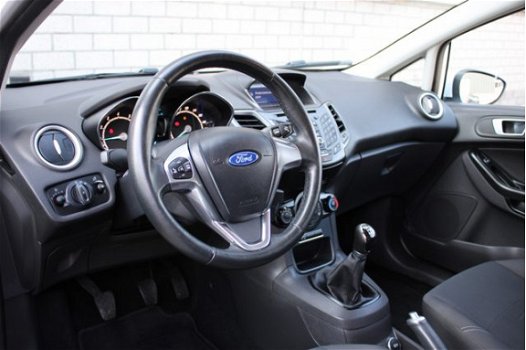 Ford Fiesta - 1.0 Style | Navigatie | Bluetooth | Airco - 1