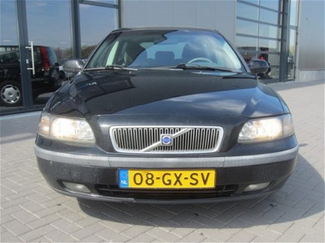 Volvo V70 - 2.4i Airco, Trekhaak, Youngtimer - 1