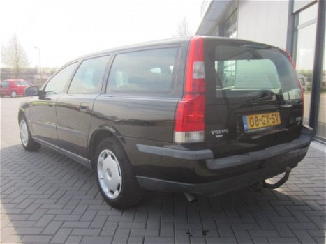 Volvo V70 - 2.4i Airco, Trekhaak, Youngtimer - 1