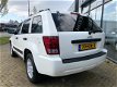 Jeep Grand Cherokee - 3.7 V6 Laredo Leder, Cruise-C, Climate-C, LM velgen, CDV, PDC, Privacy glass - 1 - Thumbnail