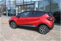 Renault Captur - INTENS-90PK-CLIMA-12DKM-NAVI-PDC-CAMERA - 1 - Thumbnail