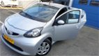 Toyota Aygo - 1.0-12V Paasaanbieding/Airco/Nw APK/Garantie - 1 - Thumbnail