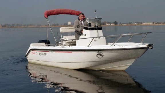 Boston Whaler 18 Outrage - 6