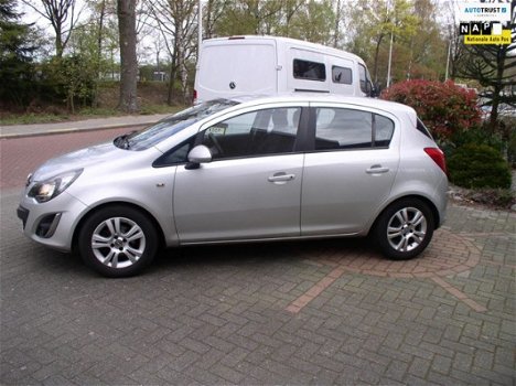 Opel Corsa - 1.3 CDTi EcoFlex S/S Cosmo navi/pdc/verw stoelen/stuurverw/tel/met nw distributiekettin - 1