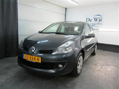 Renault Clio - 1.2 TCE Business Line 5 DRS. op LPG incl. NWE APK MOOIE AUTO - 1