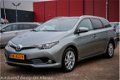 Toyota Auris Touring Sports - 1.8 Hybrid Trend AUTOMAAT, Navi, Panoramadak, Lmv - 1 - Thumbnail