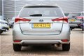 Toyota Auris Touring Sports - 1.8 Hybrid Trend AUTOMAAT, Navi, Panoramadak, Lmv - 1 - Thumbnail