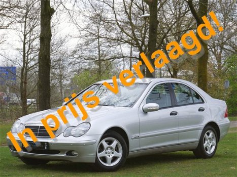 Mercedes-Benz C-klasse - W203 C 180 Kompressor Comfort Aut.-5 | 62.840 km. volledig gedocumenteerd | - 1