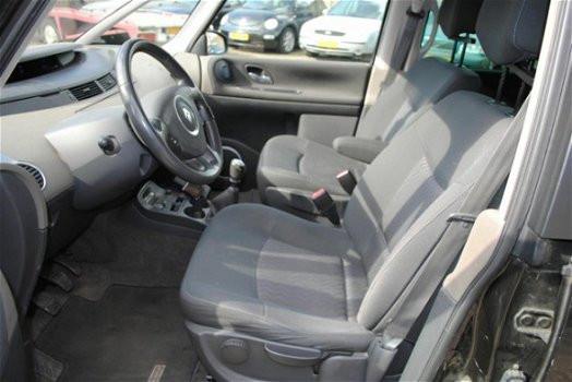 Renault Espace - 1.9 dCi Dynamique - 1