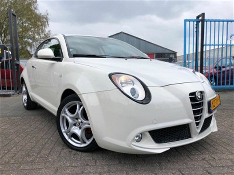 Alfa Romeo MiTo - 1.4 A-C Elek Pakket Lmv 6-Bak Nw D-Riem - 1