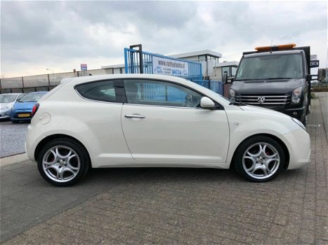 Alfa Romeo MiTo - 1.4 A-C Elek Pakket Lmv 6-Bak Nw D-Riem - 1