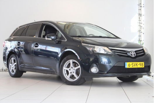 Toyota Avensis - 1.8 BUSINESS AUTOMAAT NAVI TEL CAMERA NAP - 1