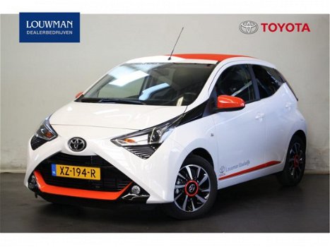 Toyota Aygo - 1.0 VVT-i x-otic | Airco | Apple Carplay | Sunroof | Uniek - 1