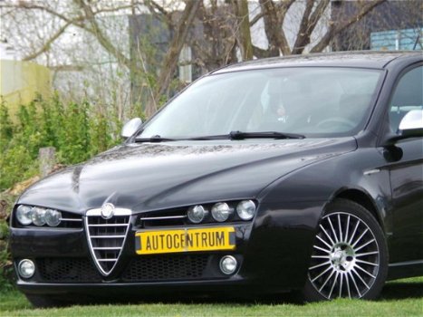 Alfa Romeo 159 - 1.8 mpi Business ( AIRCO + INRUIL MOGELIJK ) - 1