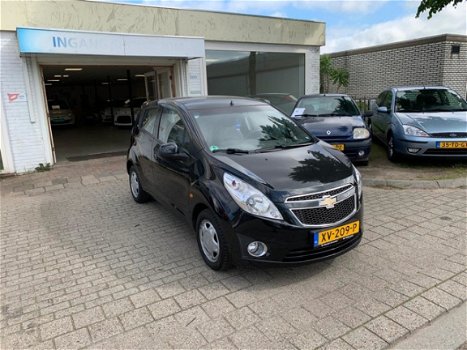 Chevrolet Spark - 1.0 16V L - 1