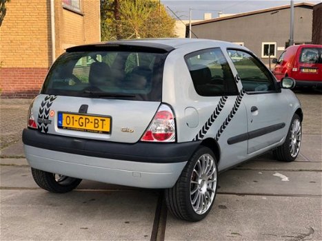 Renault Clio - 1.4 RT/Stuurbkr/Lm17/Elek.ramen - 1