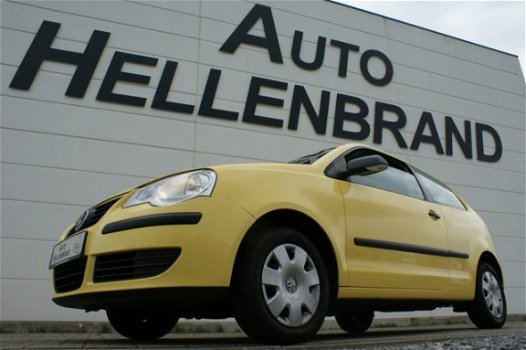 Volkswagen Polo - 1.2-12V Trendline - NAP - Grote Beurt & APK - 1